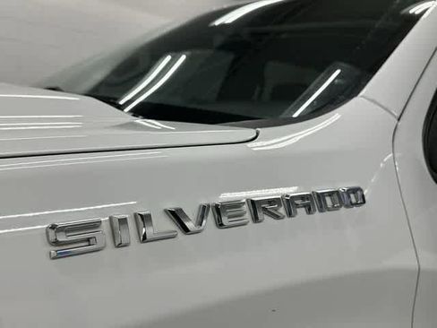 Used 2021 Chevrolet Silverado 1500 LT image 30