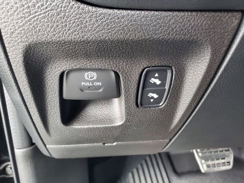 Used 2022 RAM 1500 TRX AWD/4WD image 11