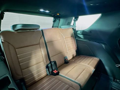 Certified 2024 GMC Yukon Denali Ultimate AWD/4WD image 34