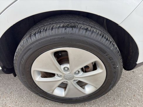 Used 2016 Kia Soul + w/ Eco Package FWD image 22