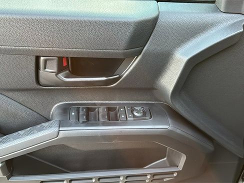 New 2025 Toyota Tacoma SR5 image 15