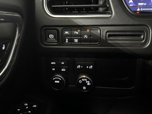 Used 2023 Chevrolet Tahoe RST w/ Luxury Package image 39