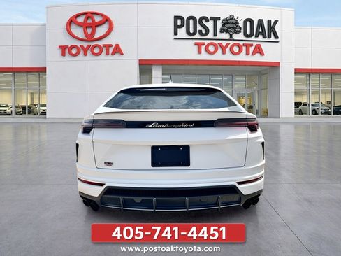 Used 2020 Lamborghini Urus AWD/4WD image 6