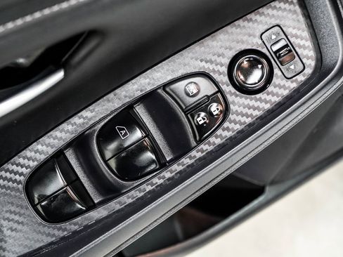 Used 2024 Nissan Sentra SV image 37