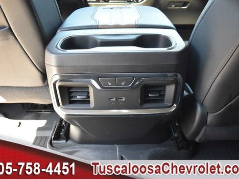 Used 2024 Chevrolet Silverado 2500 High Country w/ High Country Premium Package image 26