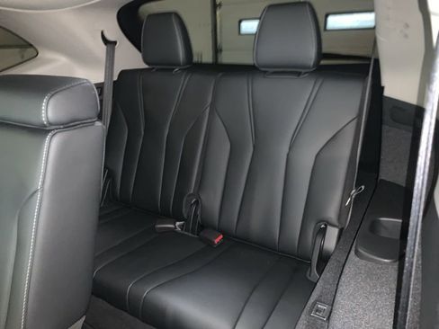 Used 2023 Acura MDX SH-AWD Technology Package image 22