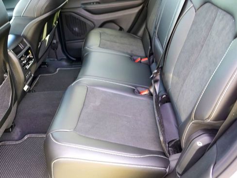 New 2026 Jeep Grand Cherokee Altitude RWD image 21