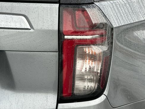 Certified 2023 Chevrolet Suburban Premier image 50