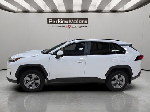 Used 2025 Toyota RAV4 XLE w/ Convenience Package AWD/4WD image 2