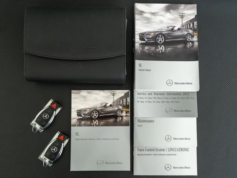 Used 2013 Mercedes-Benz SL 550 image 21