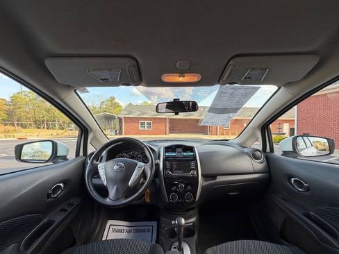 Used 2016 Nissan Versa Note SV FWD image 14