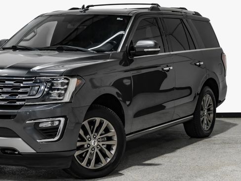 Used 2019 Ford Expedition Limited w/ Cargo Package image 11