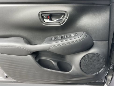 Certified 2025 Honda HR-V EX-L image 16