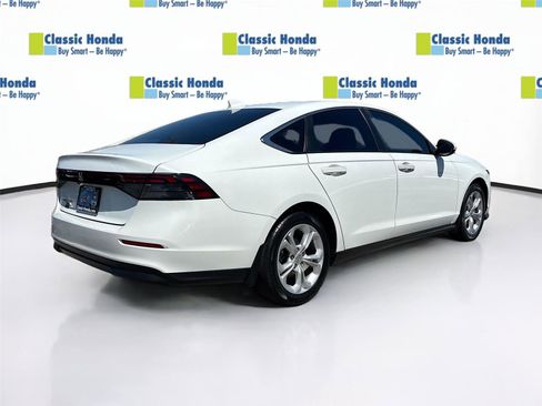 Certified 2023 Honda Accord LX image 8