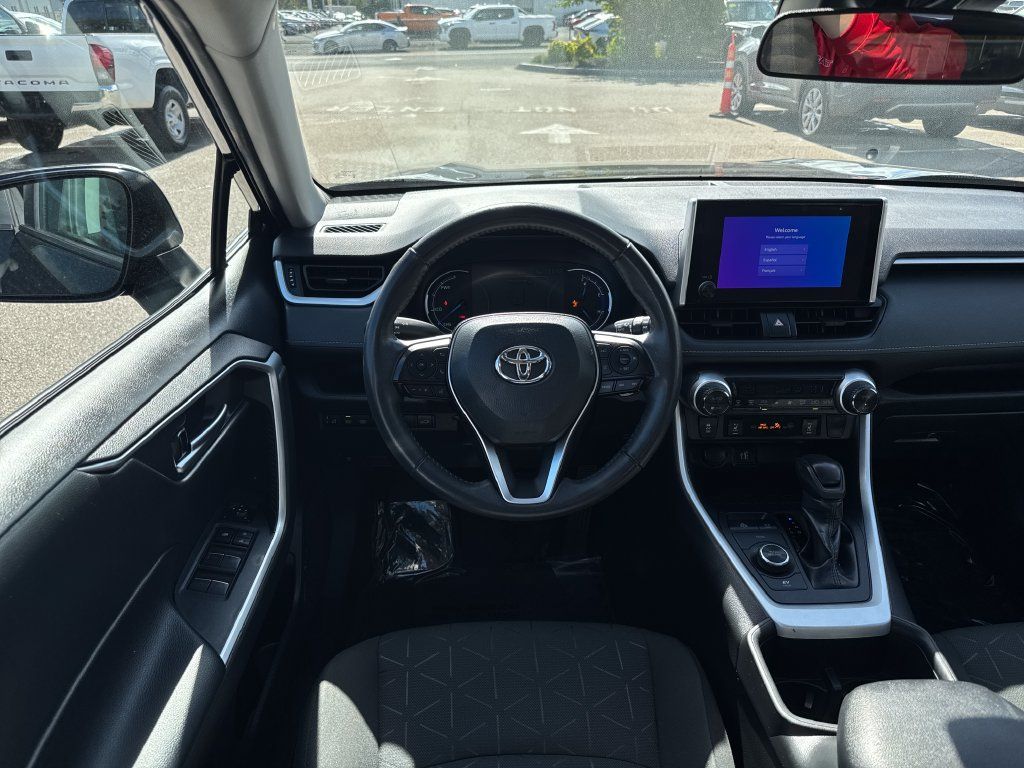 Used 2024 Toyota RAV4 XLE w/ Convenience Package AWD/4WD image 13