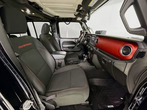 Used 2021 Jeep Wrangler Unlimited Rubicon w/ Xtreme Recon 35" Tire Package image 28