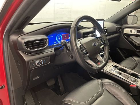 Used 2022 Ford Explorer ST w/ Equipment Group 401A AWD/4WD image 19