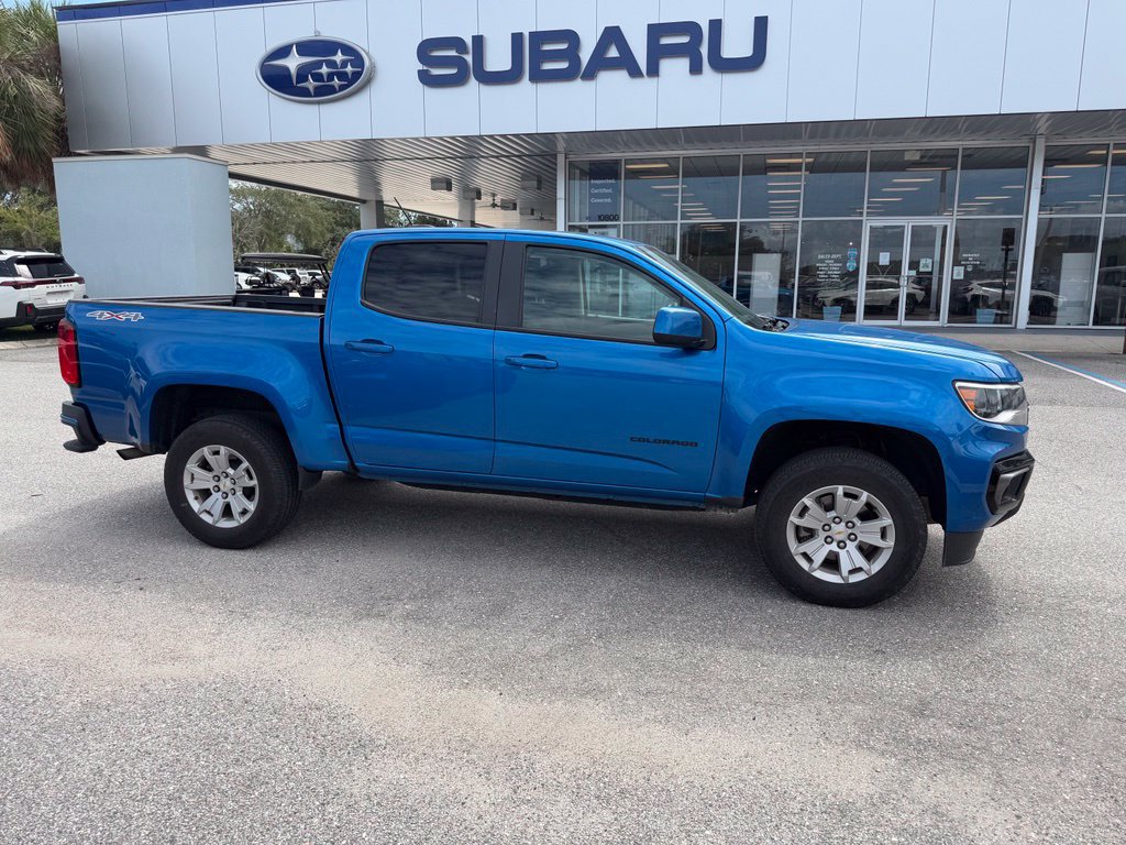 Used 2022 Chevrolet Colorado LT w/ Safety Package AWD/4WD image 2