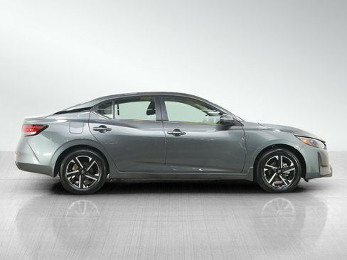 Used 2025 Nissan Sentra SV w/ All-Weather Package FWD image 7
