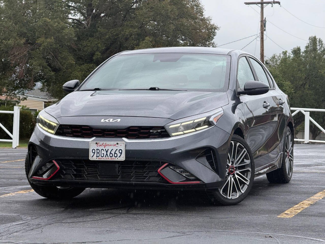 Used 2022 Kia Forte GT w/ GT Technology Package FWD image 1
