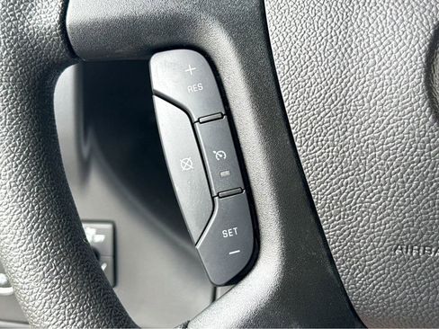 New 2026 GMC Savana 2500 Extended w/ Driver Convenience Package RWD image 17