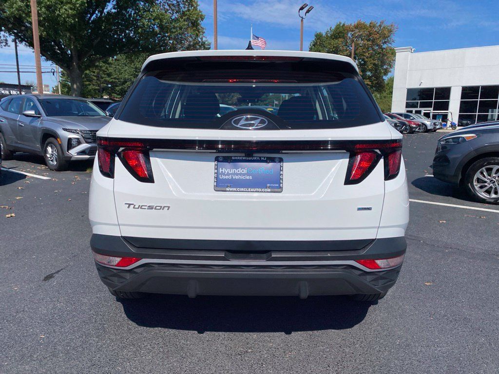 Certified 2024 Hyundai Tucson SE AWD/4WD image 5