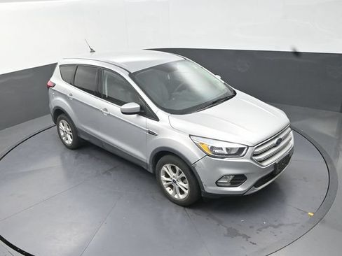 Used 2019 Ford Escape SE AWD/4WD image 23