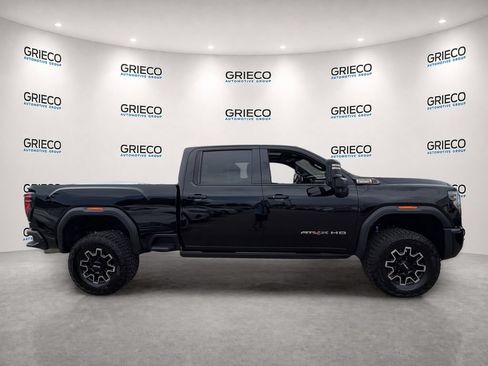 Used 2026 GMC Sierra 2500 AT4X AWD/4WD image 8