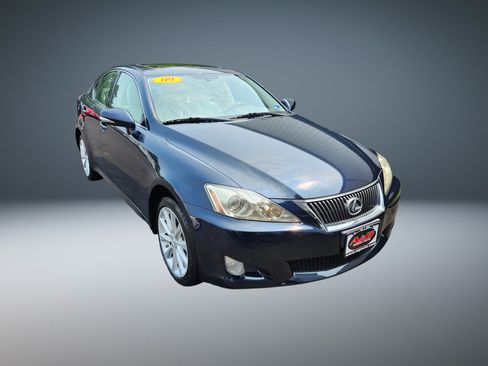 Used 2009 Lexus IS 250 AWD w/ Preferred Accessory Pkg image 1