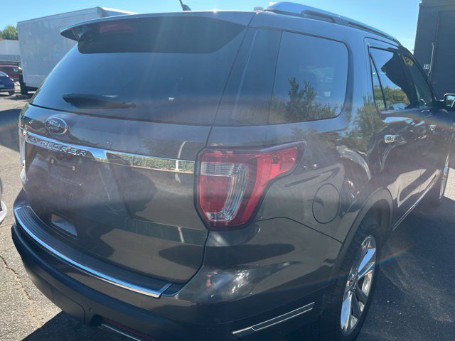 Used 2019 Ford Explorer Limited w/ Class III Trailer Tow Package FWD image 3