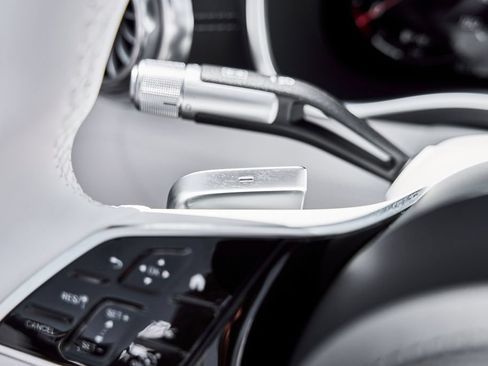 Used 2026 Mercedes-Benz Maybach SL 680 image 55