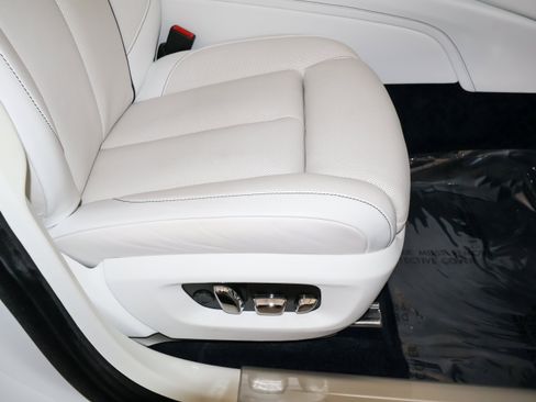Used 2022 Rolls-Royce Ghost AWD/4WD image 55