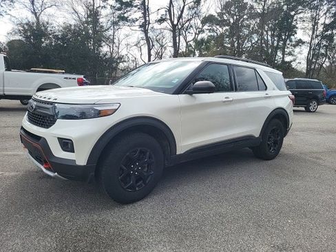Used 2022 Ford Explorer Timberline image 4