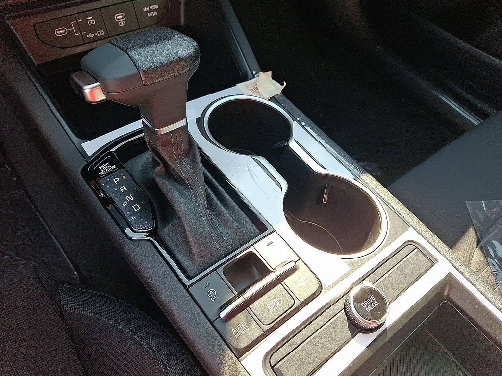 New 2026 Kia K5 LXS FWD image 11