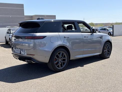 Used 2025 Land Rover Range Rover Sport Dynamic SE AWD/4WD image 28