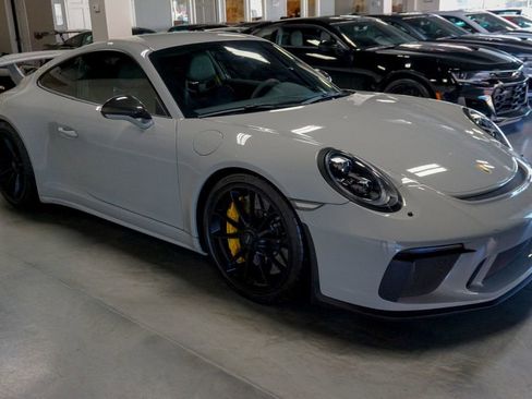 Used 2018 Porsche 911 GT3 image 4