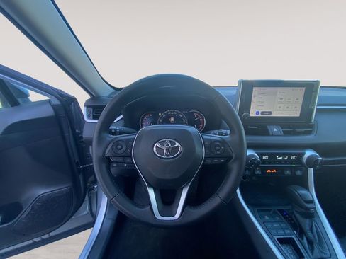 Used 2023 Toyota RAV4 XLE w/ Convenience Package AWD/4WD image 12