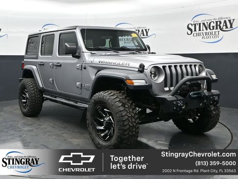Used 2021 Jeep Wrangler Unlimited Sport image 1