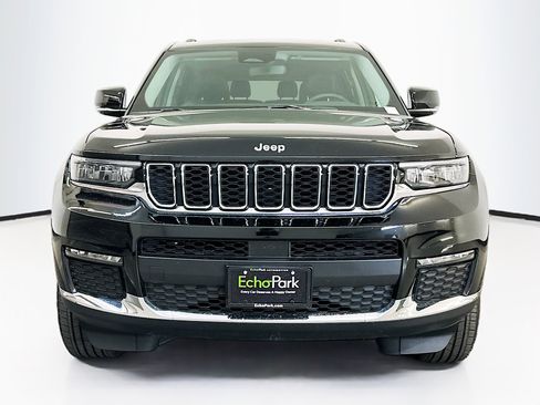 Used 2023 Jeep Grand Cherokee L Limited image 2