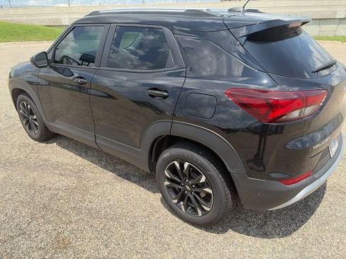 Used 2023 Chevrolet TrailBlazer LT FWD image 6