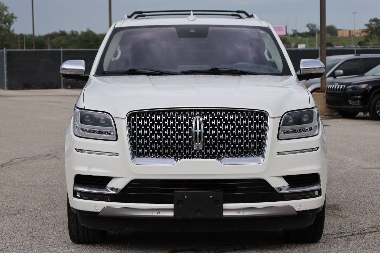 Used 2020 Lincoln Navigator L Black Label w/ Cargo Convenience Package AWD/4WD image 2