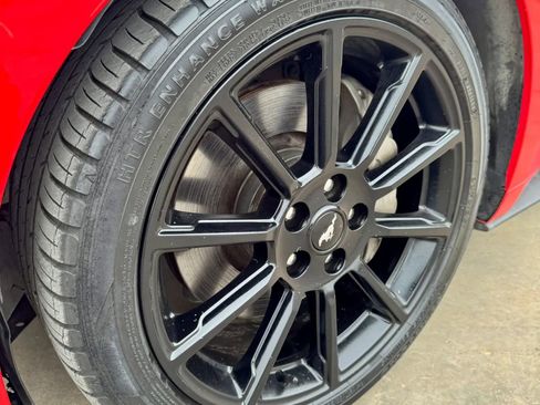 Used 2016 Ford Mustang GT Premium w/ Equipment Group 401A RWD image 10
