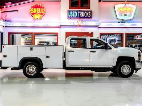 Used 2019 Chevrolet Silverado 3500 W/T w/ WT Convenience Package image 10