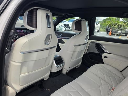 New 2026 BMW 760i xDrive AWD/4WD image 10