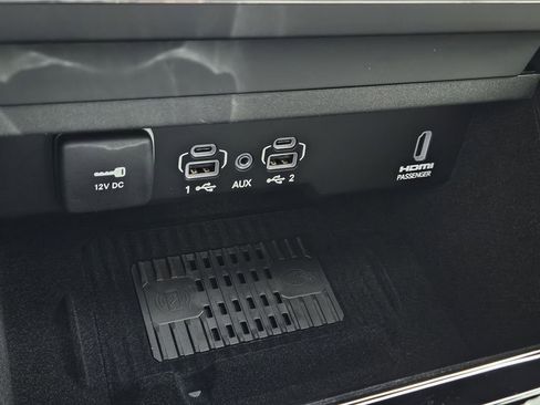 New 2026 Jeep Grand Wagoneer Summit AWD/4WD image 23