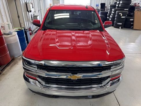 Used 2018 Chevrolet Silverado 1500 LT w/ LT Plus Package AWD/4WD image 27
