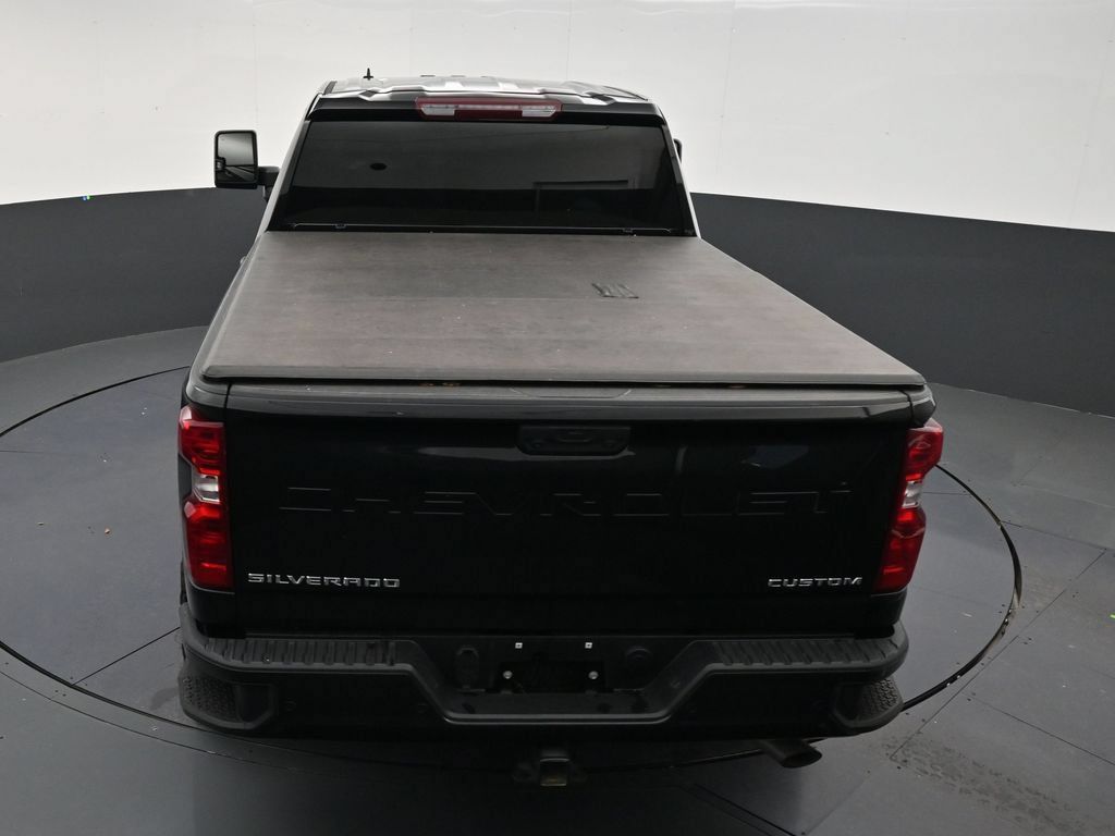 Used 2025 Chevrolet Silverado 2500 Custom w/ Custom Value Package AWD/4WD image 14