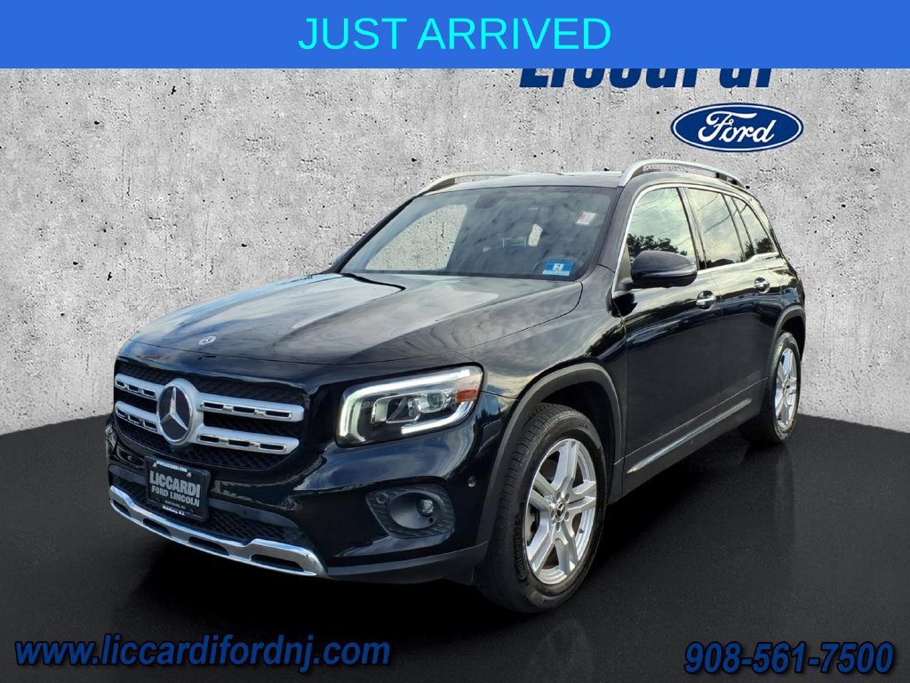Used 2020 Mercedes-Benz GLB 250 4MATIC image 3