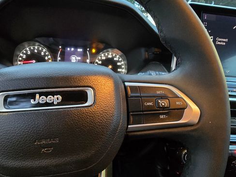 Used 2022 Jeep Compass Altitude image 18