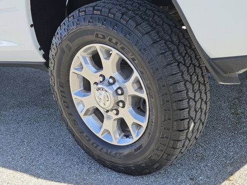 Used 2024 RAM 2500 Laramie image 7